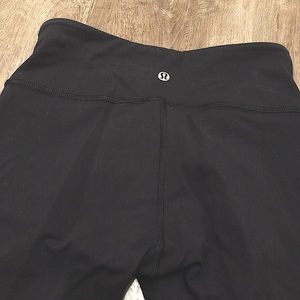 Lululemon WunderUnder Full length Leggings, Size 6
